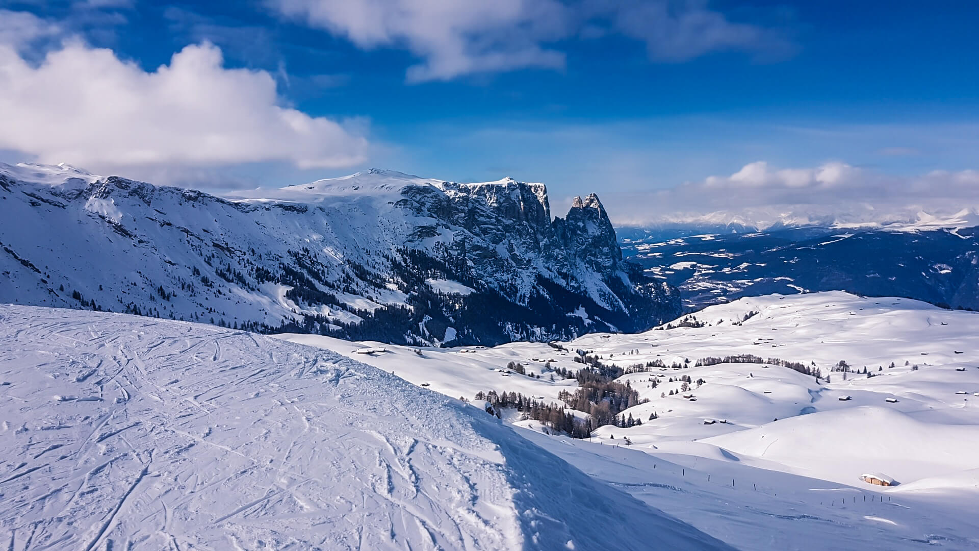 the-quiet-slopes-of-alpe-di-siusi-provide-another-reason-to-ski-in-italy